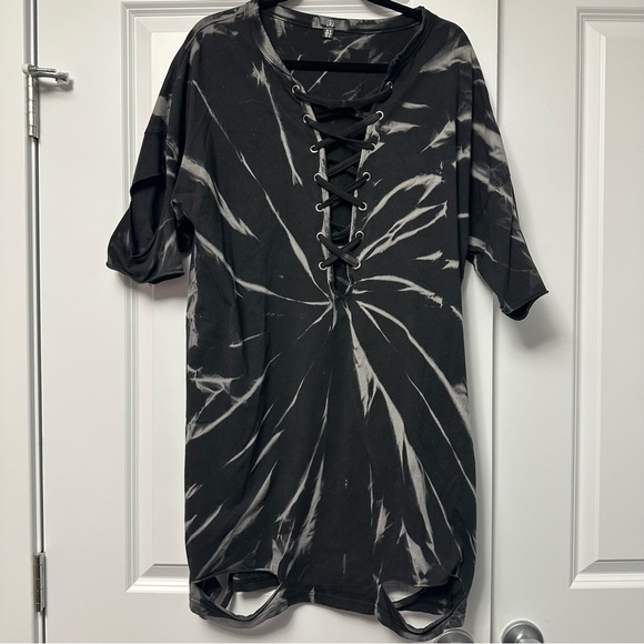 Missguided Black and Gray Tie-Dye Front Lace-Up Design Dress - Picture 1 of 8